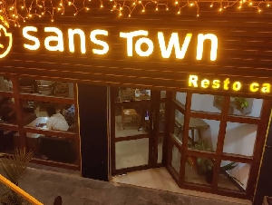 SansTown ( Best restocafe ernakulam)